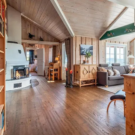 4 Bedroom Stunning In