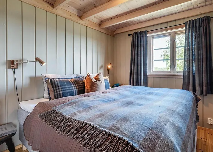 4 Bedroom Stunning In Casa vacanze *