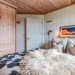 4 Bedroom Stunning In Holiday home *