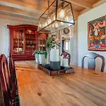 Holiday home 4 Bedroom Stunning In Hemsedal